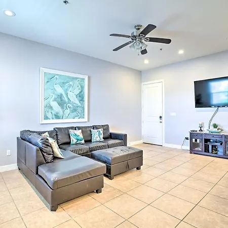 Updated Fiesta Isles Condo With Bay Views And Pool!